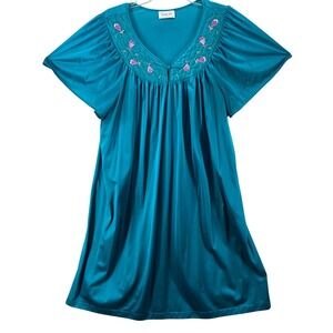 Vanity Fair Nightgown Sz L Floral Embroidery Teal V-Neck‎ Short Sleeve USA